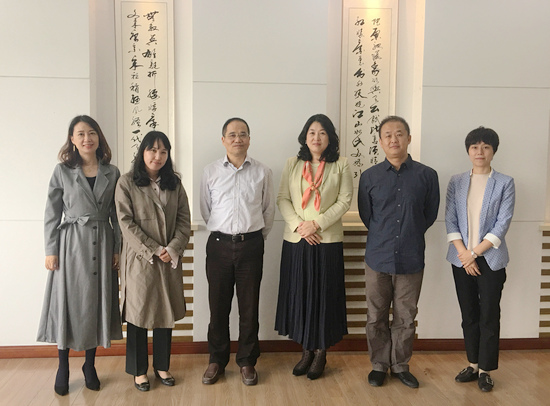 1539831369531134.jpg 韩国仁济大学来访_副本.jpg