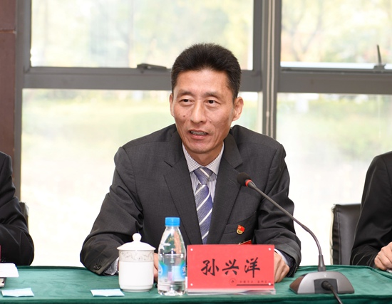 1573534444170665.jpg 5校长孙兴洋 (1).jpg